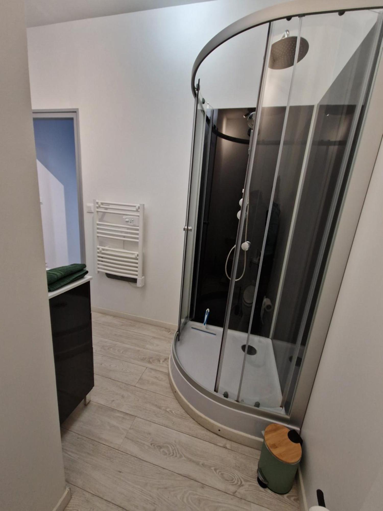 Les Appartements De Lucie 오-본느 외부 사진